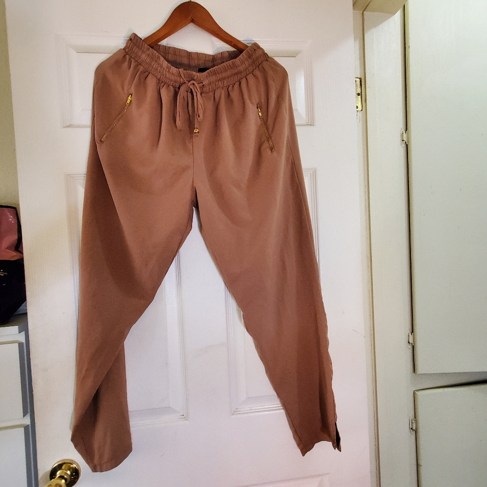 High waisted pants